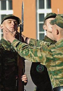 Дедовщина в армии. Армейские приколы
